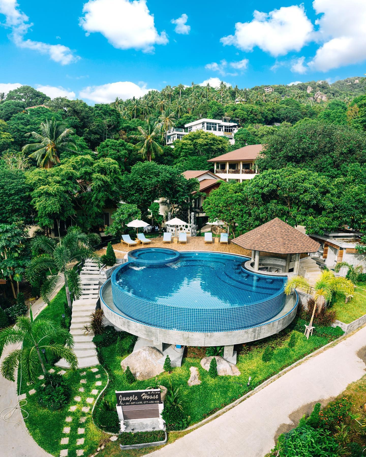 Jungle Houses Pool